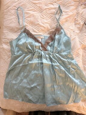 Gold Hawk 100% Silk Light Blue Lace-Trim Camisole